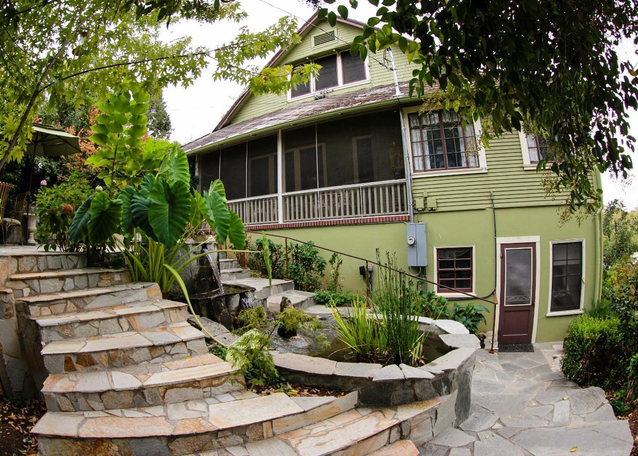 Barretta Gardens Inn Сонора Экстерьер фото